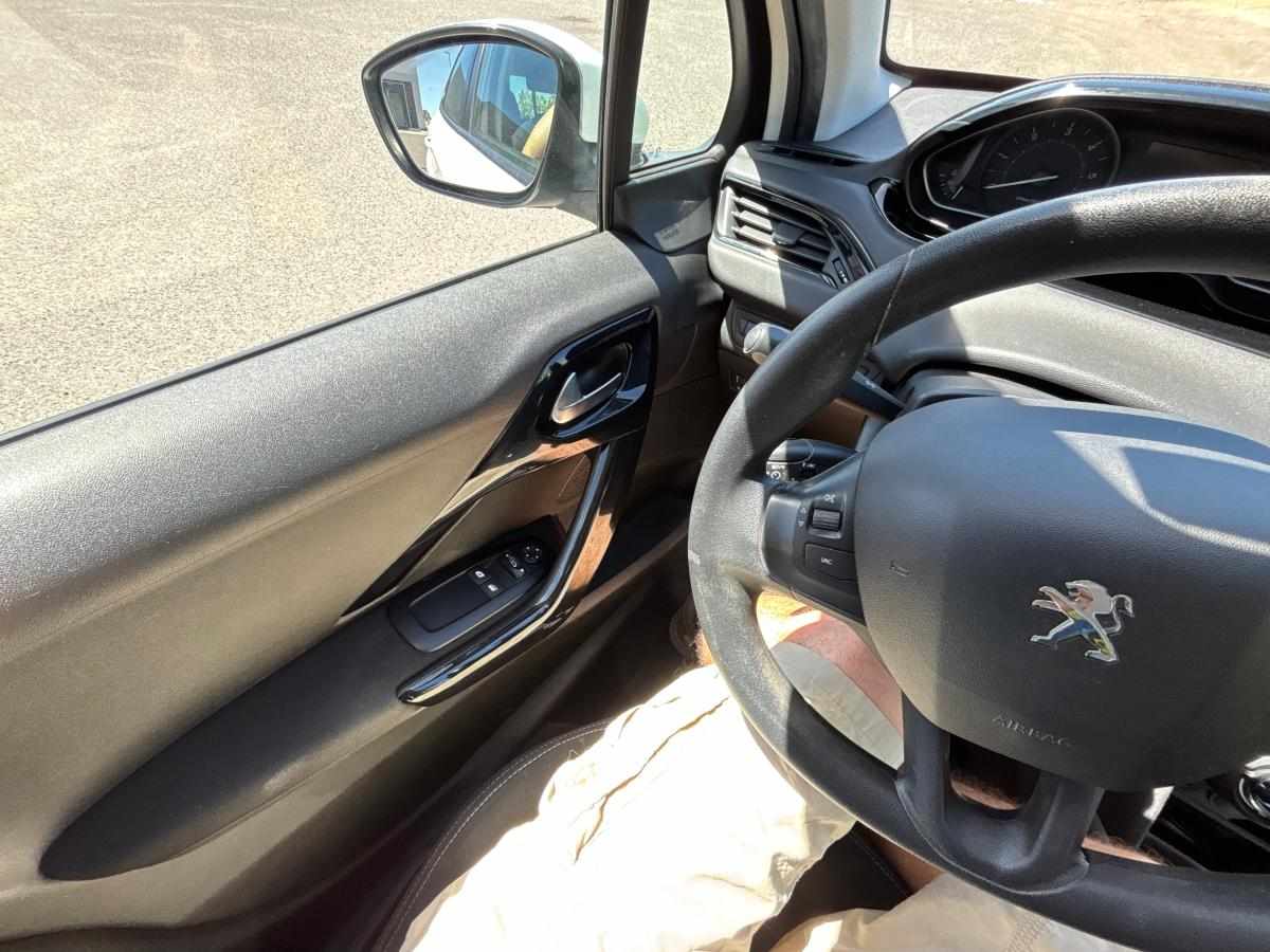 peugeot-208-1-5-bluehdi-2019-diesel-1499cc