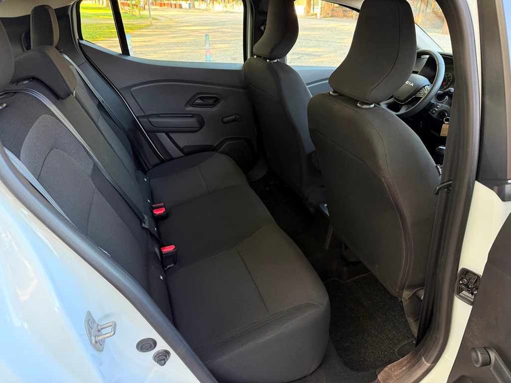 dacia-sandero-1-0-sce-2023-gasolina-999cc