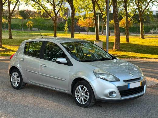 renault-clio-1-5-dci-2011-diesel-1461cc