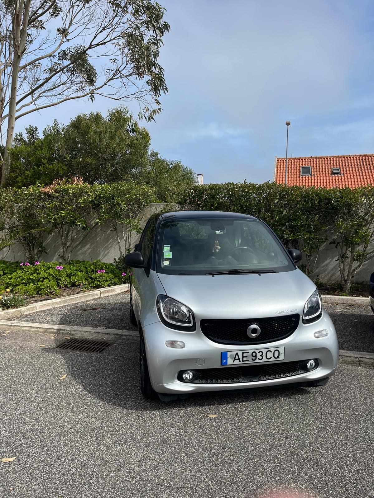 smart-fortwo-17-6-kwh-2017-eletrico