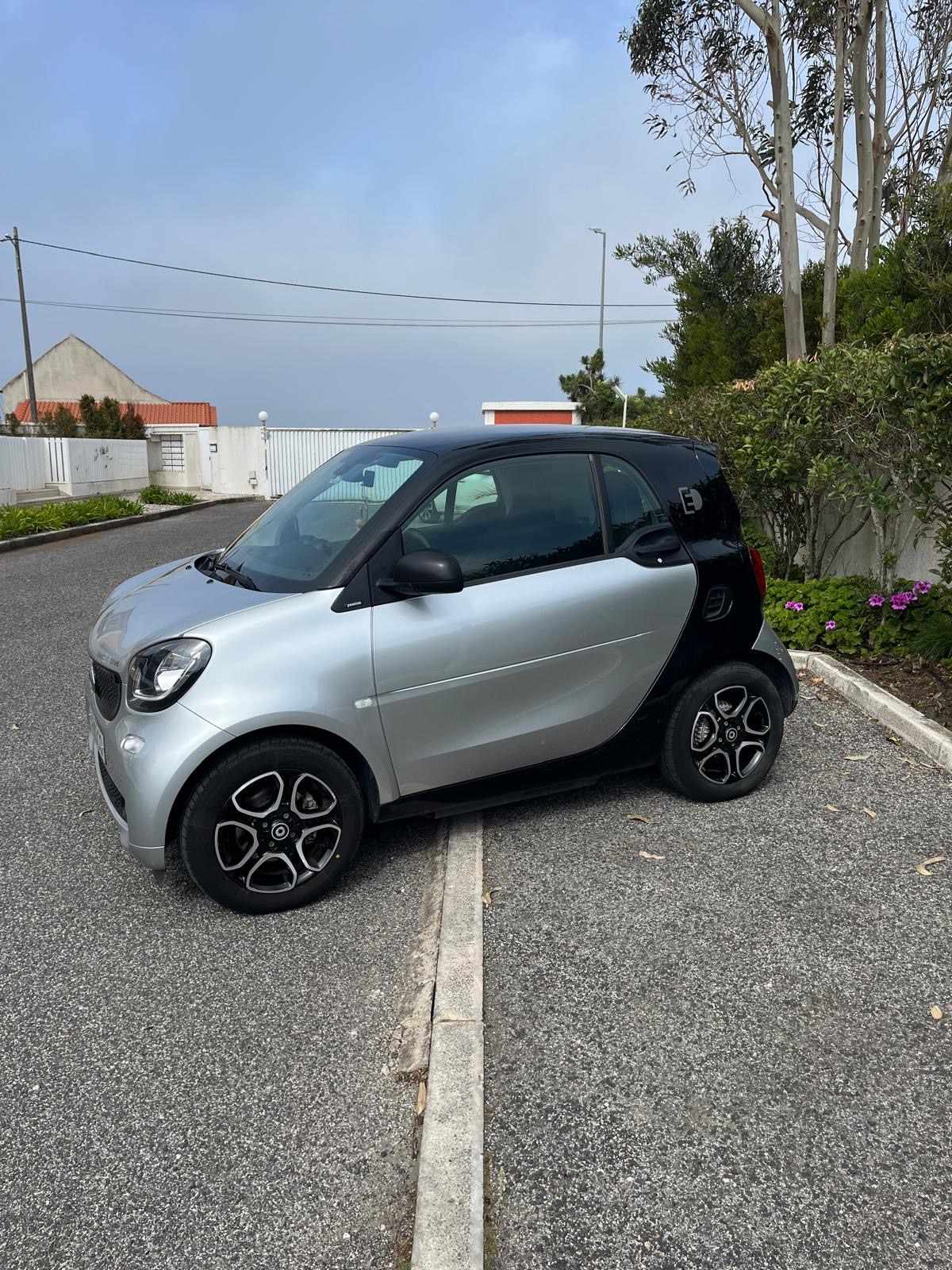 smart-fortwo-17-6-kwh-2017-eletrico