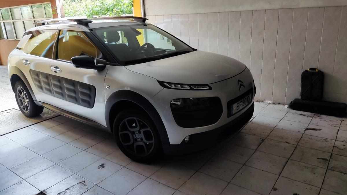 citroen-c4-cactus-1-6-bluehdi-2015-diesel-1560cc