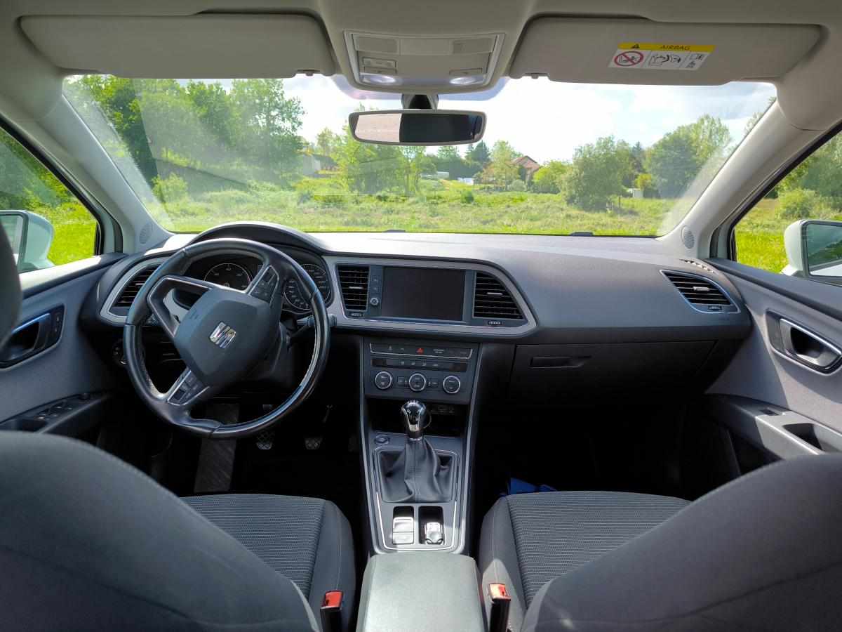 seat-leon-1-6-tdi-2018-diesel-1598cc
