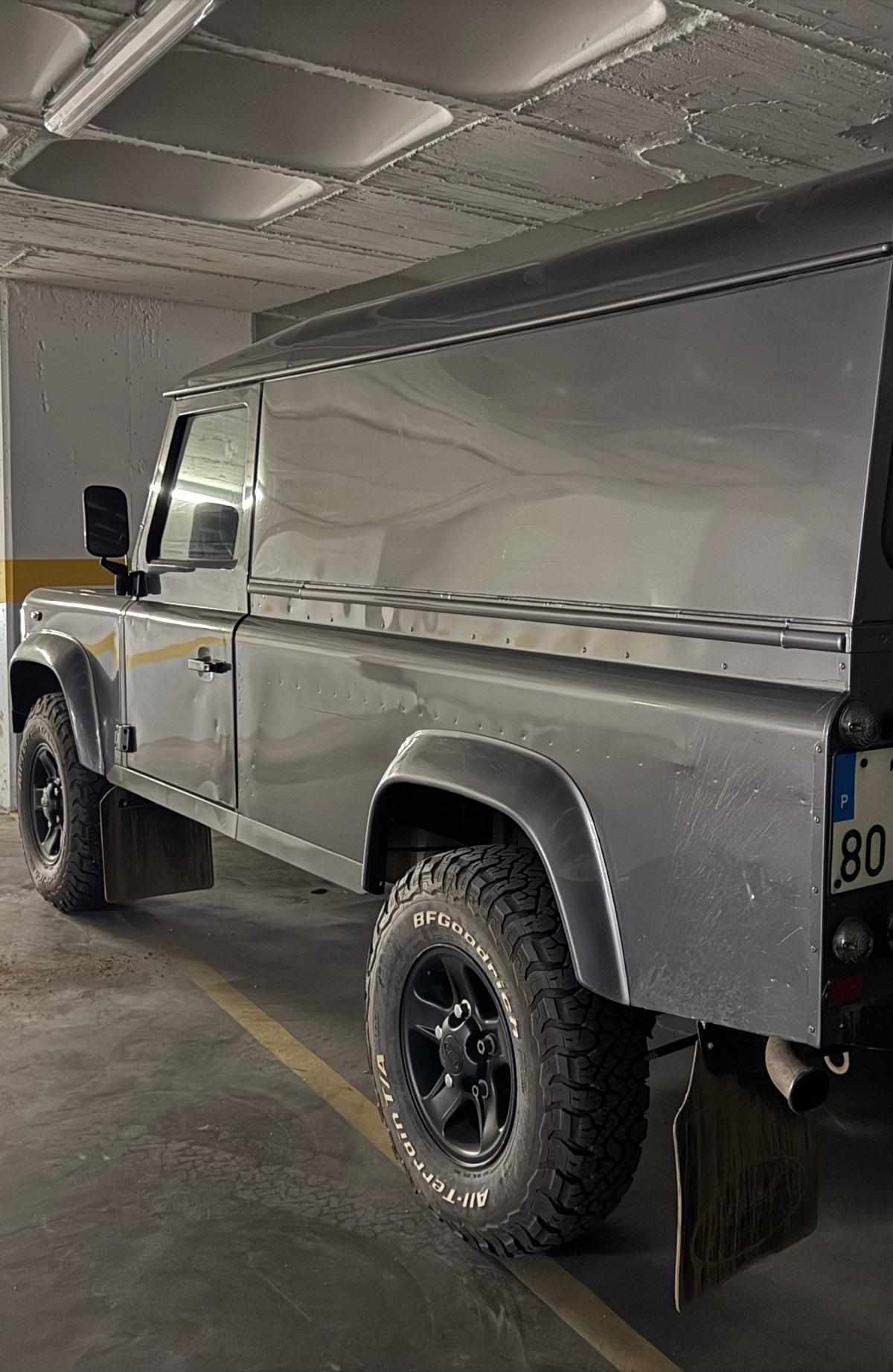 land-rover-defender-2-5-td5-awd-2003-diesel-2495cc