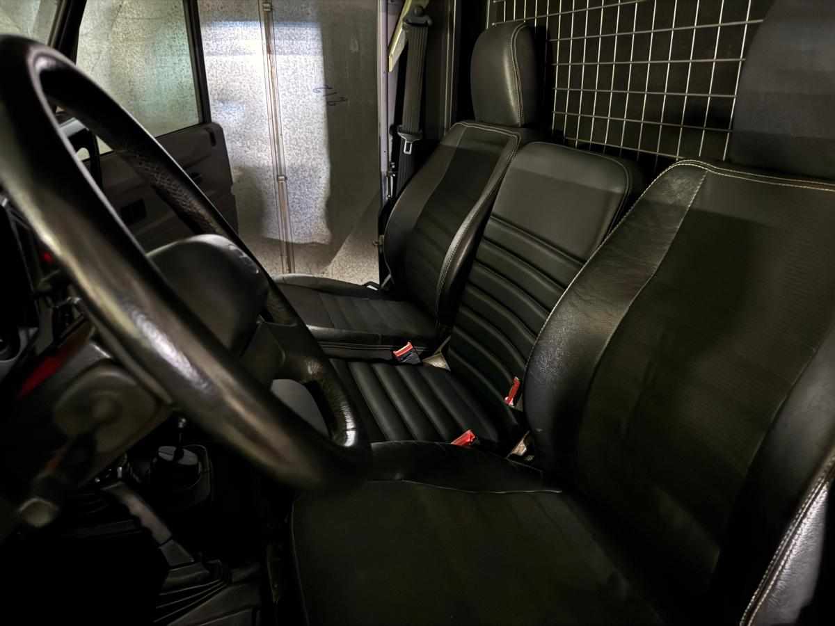 land-rover-defender-2-5-td5-awd-2003-diesel-2495cc