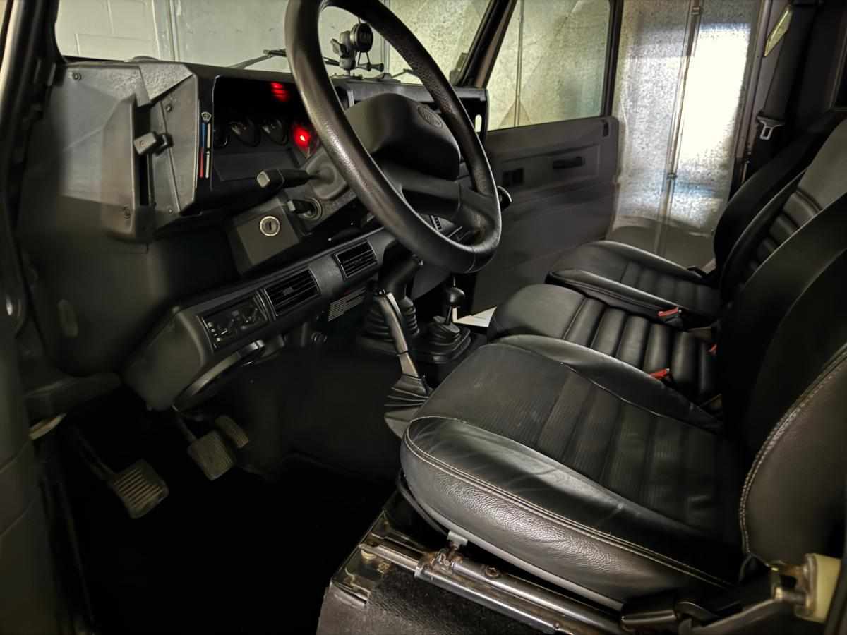 land-rover-defender-2-5-td5-awd-2003-diesel-2495cc