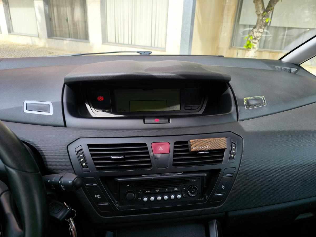 citroen-c4-picasso-1-6-e-hdi-airdream-2011-diesel-1560cc