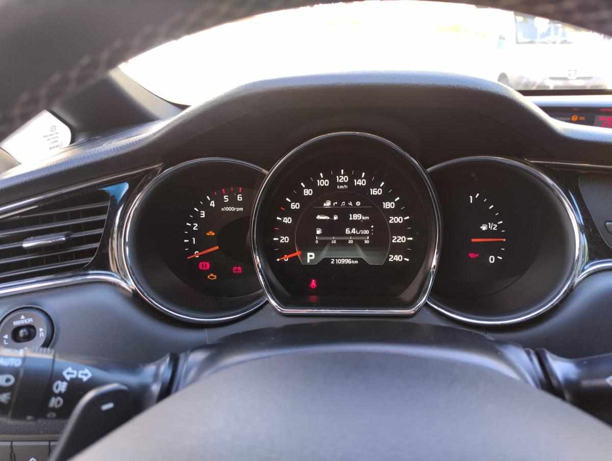 kia-ceed-1-6-crdi-2017-diesel-1582cc