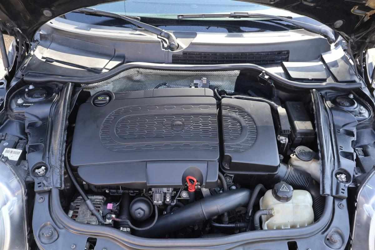 mini-hatch-d-2-0-2013-diesel-1598cc