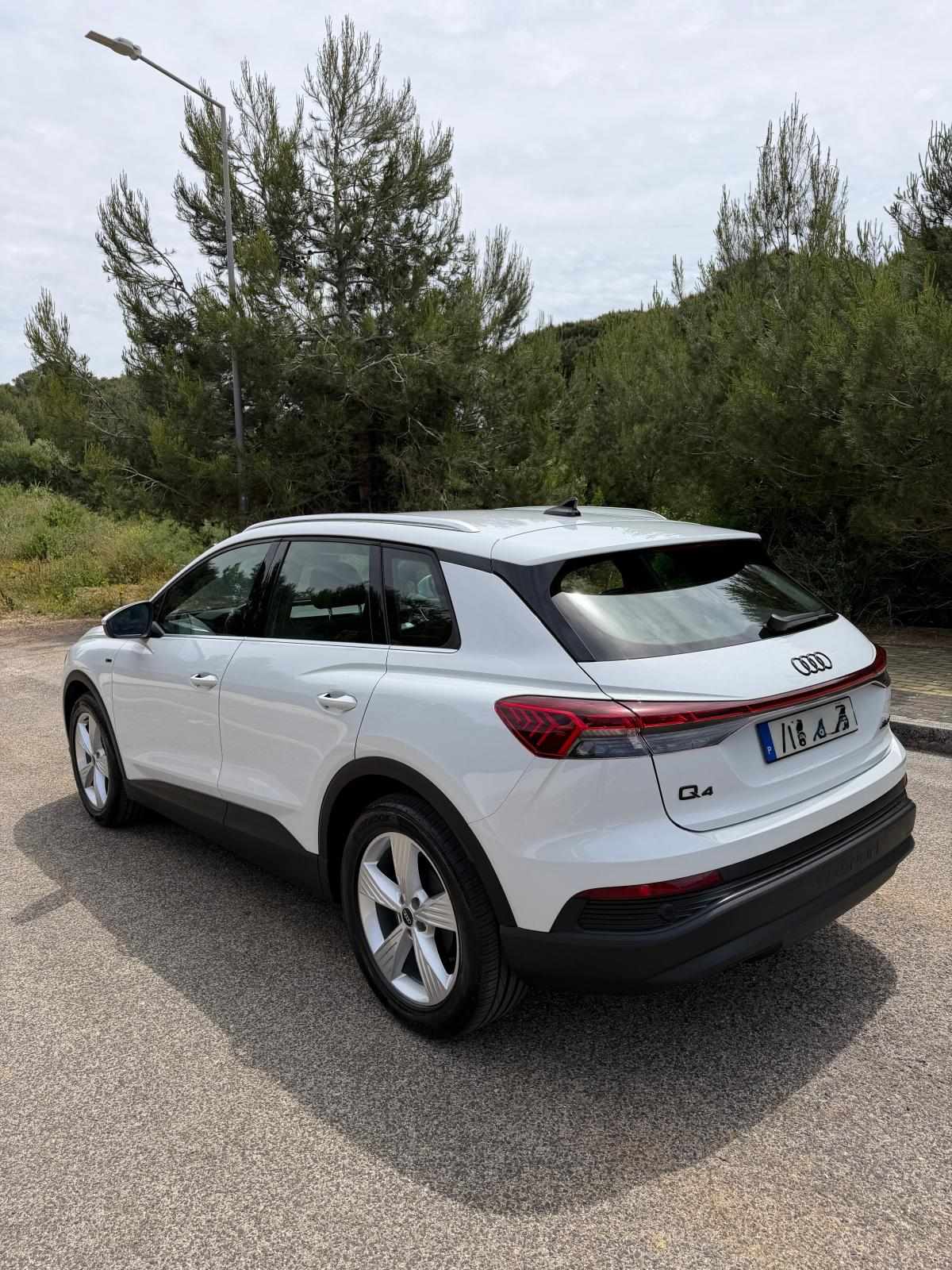 audi-q4-e-tron-40-e-tron-2022-eletrico