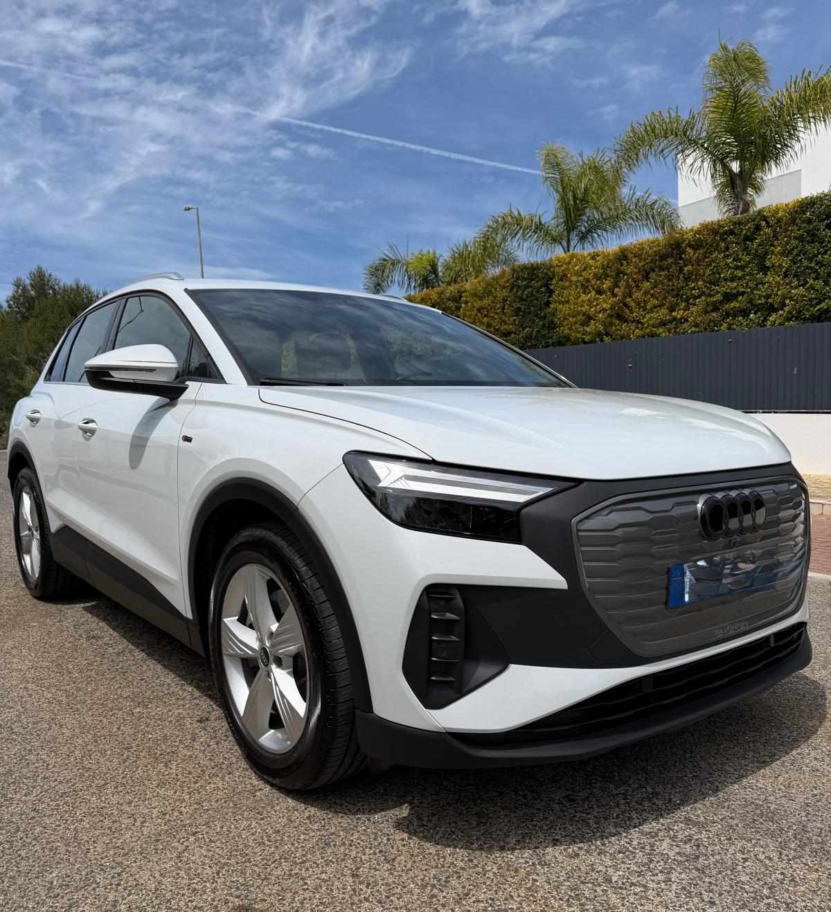 audi-q4-e-tron-40-e-tron-2022-eletrico