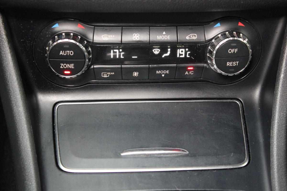 mercedes-benz-cla-200-cdi-2016-diesel-2143cc