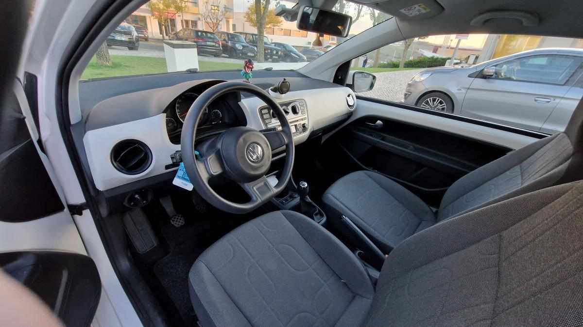 volkswagen-up-1-0-2015-gasolina-999cc