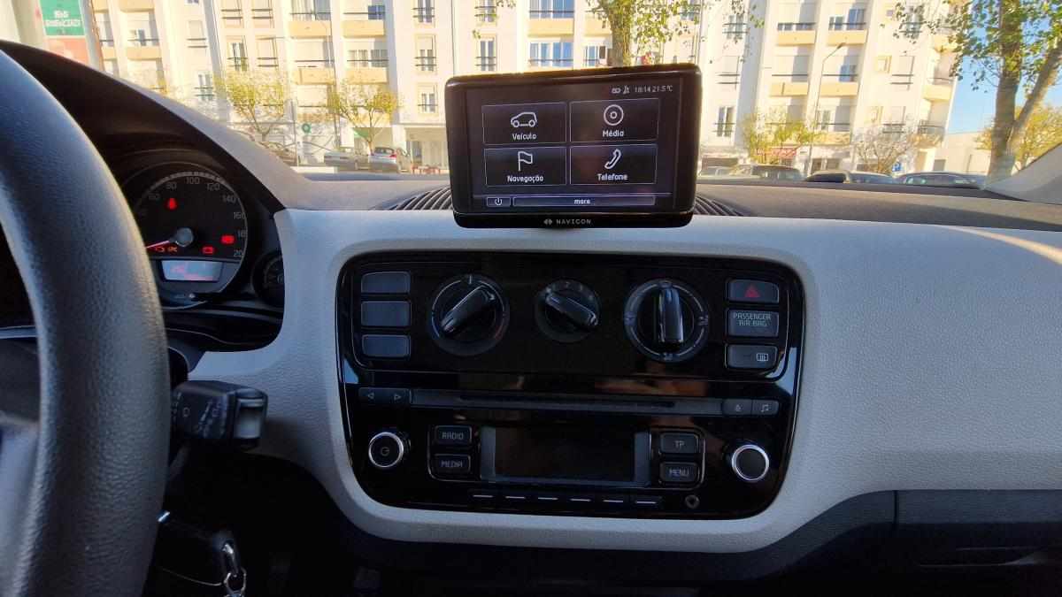 volkswagen-up-1-0-2015-gasolina-999cc
