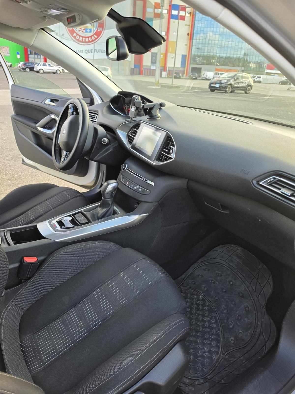 peugeot-308-1-2-e-thp-2017-gasolina-1199cc