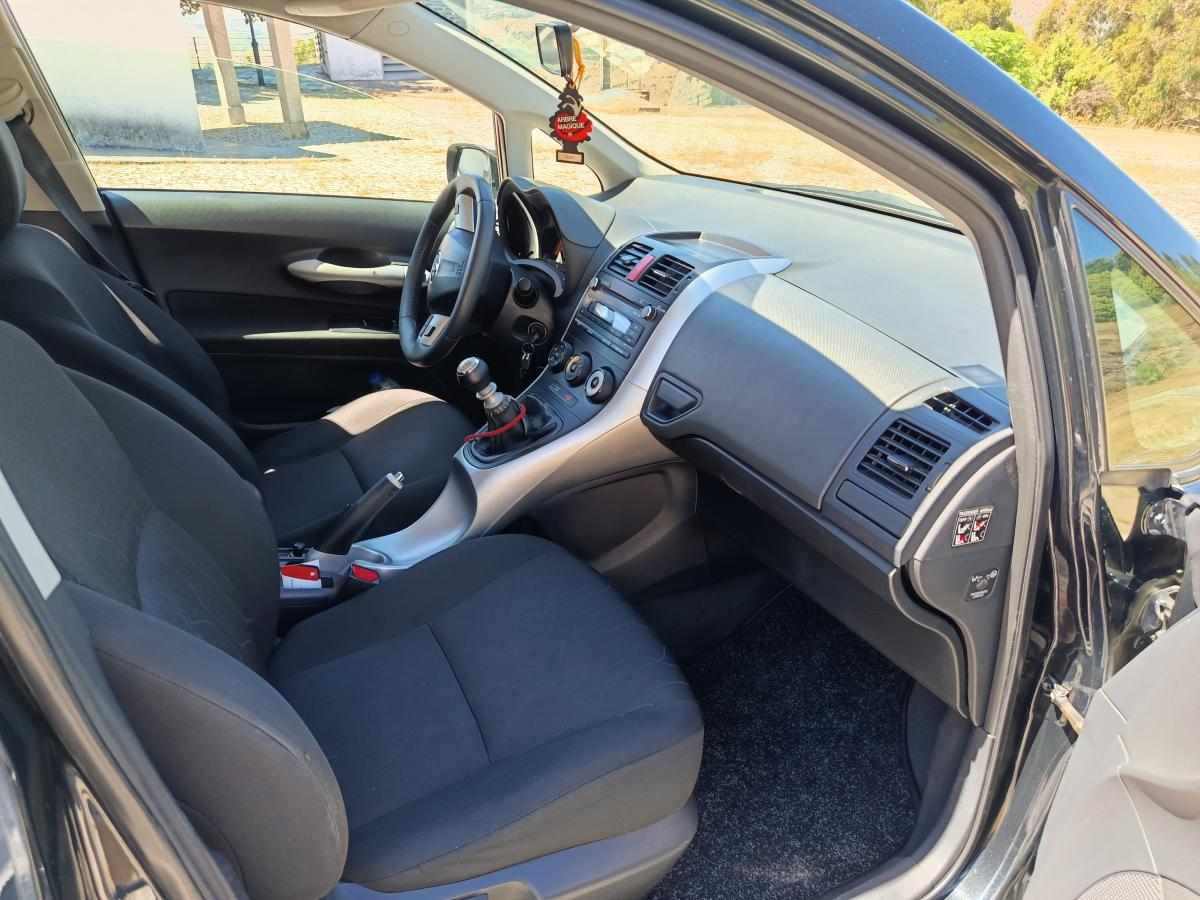 toyota-auris-1-4-d4d-2010-diesel-1364cc