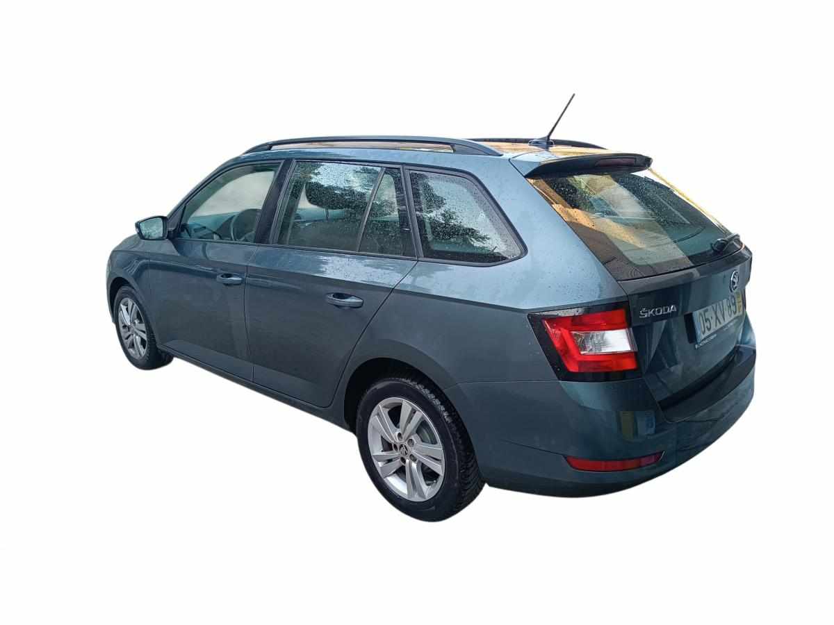 skoda-fabia-1-0-mpi-2019-gasolina-999cc