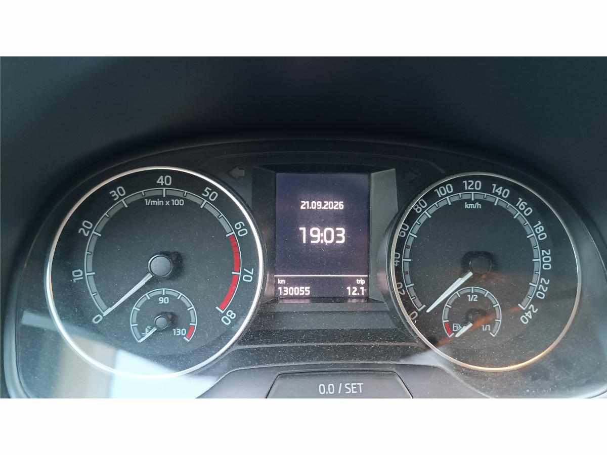 skoda-fabia-1-0-mpi-2019-gasolina-999cc