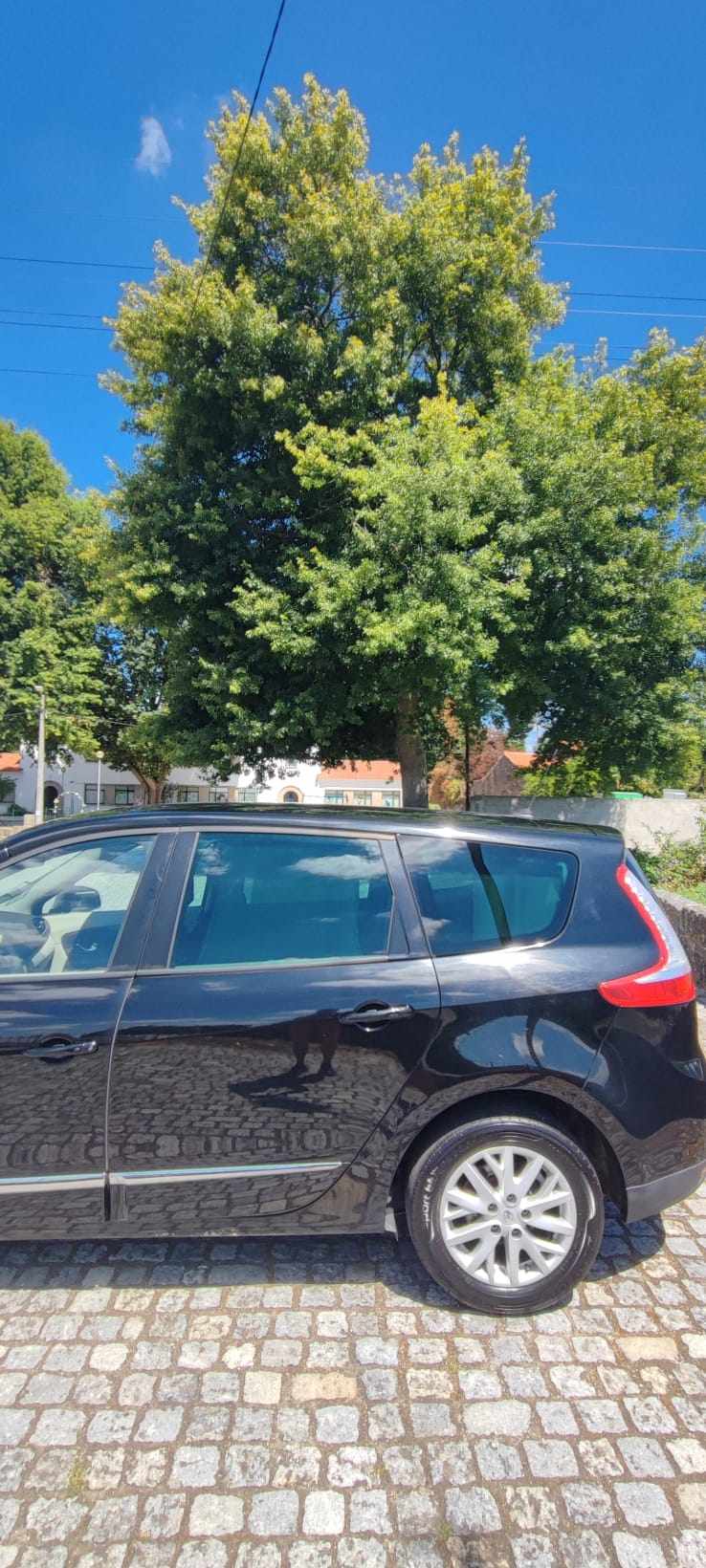 renault-scenic-1-6-dci-2012-diesel-1598cc