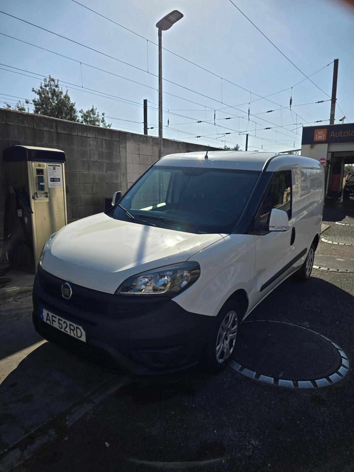 fiat-doblo-1-2-95cv-2021-diesel-1248cc