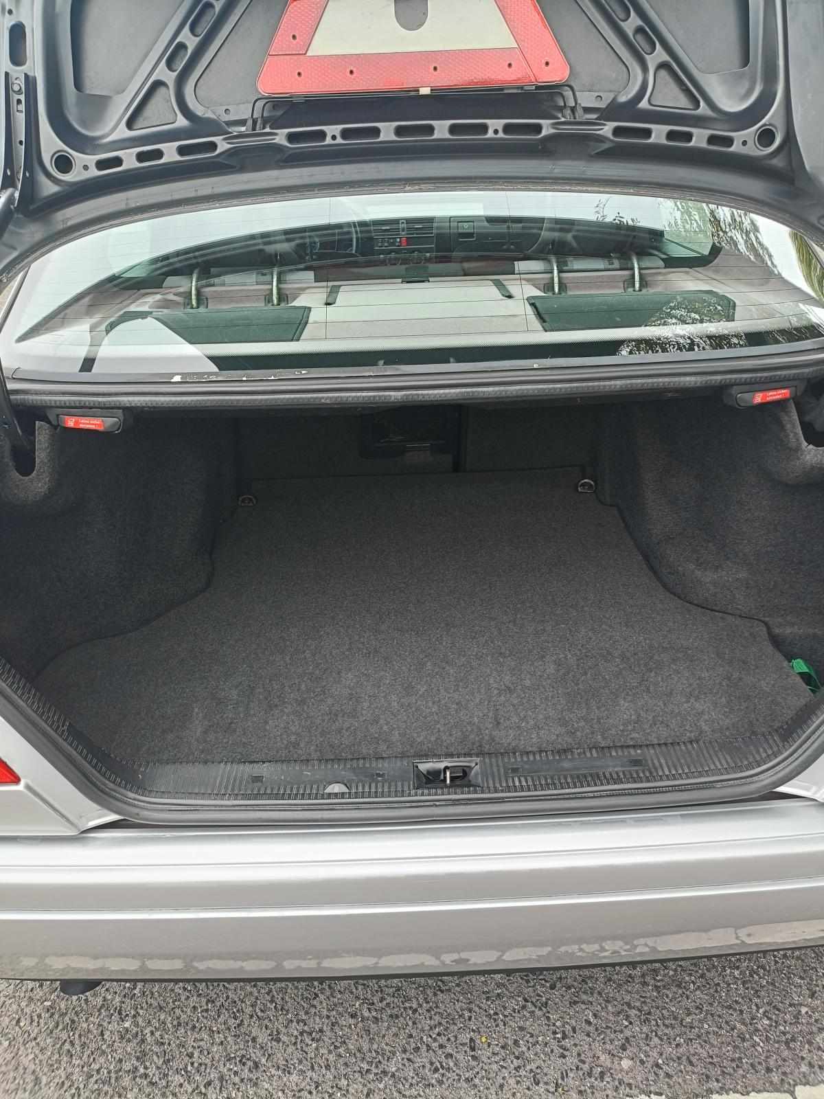 mercedes-benz-classe-c-c-220-d-1994-diesel-2155cc