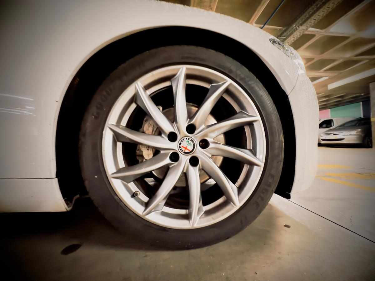 alfa-romeo-giulia-2-2-jtdm-2019-diesel-2143cc