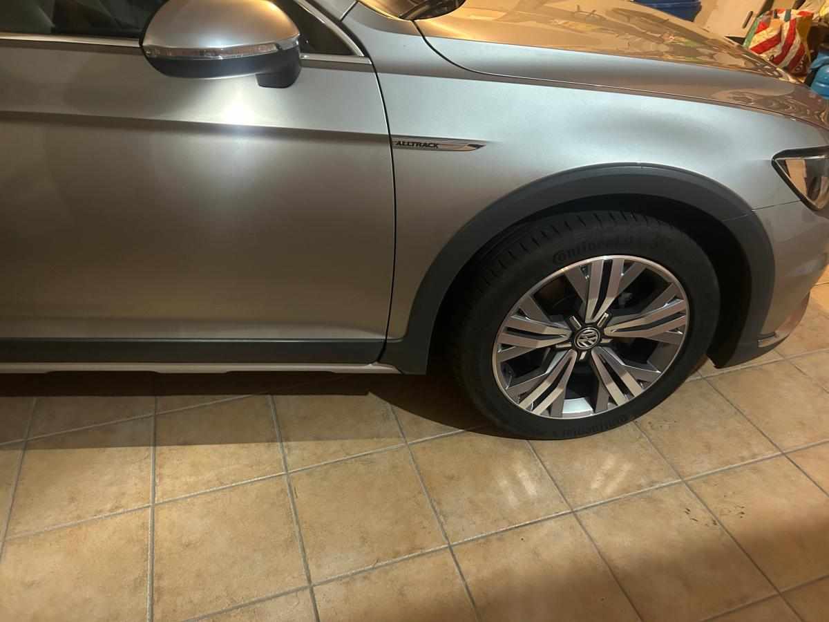 volkswagen-passat-2-0-tdi-bluemotion-4motion-2016-diesel-1968cc