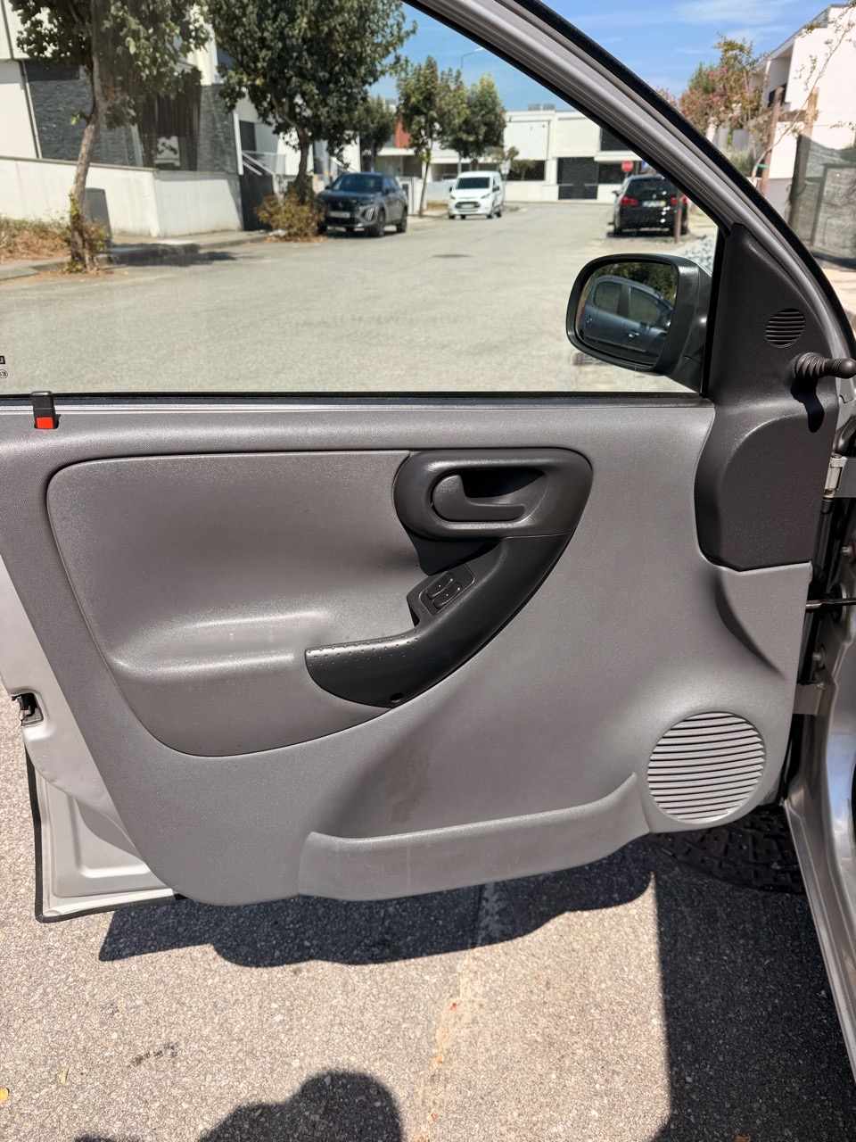 opel-corsa-1-0-2001-gasolina-973cc