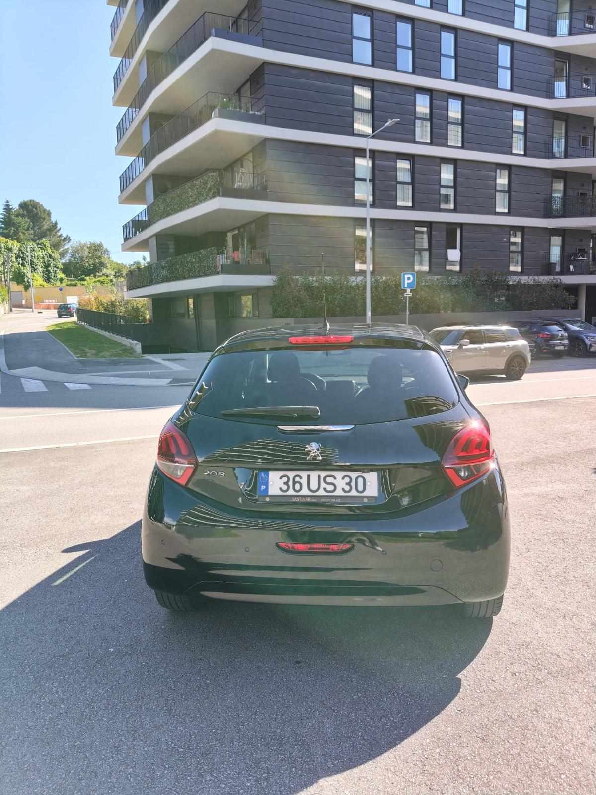 peugeot-208-1-6-bluehdi-2018-diesel-1560cc