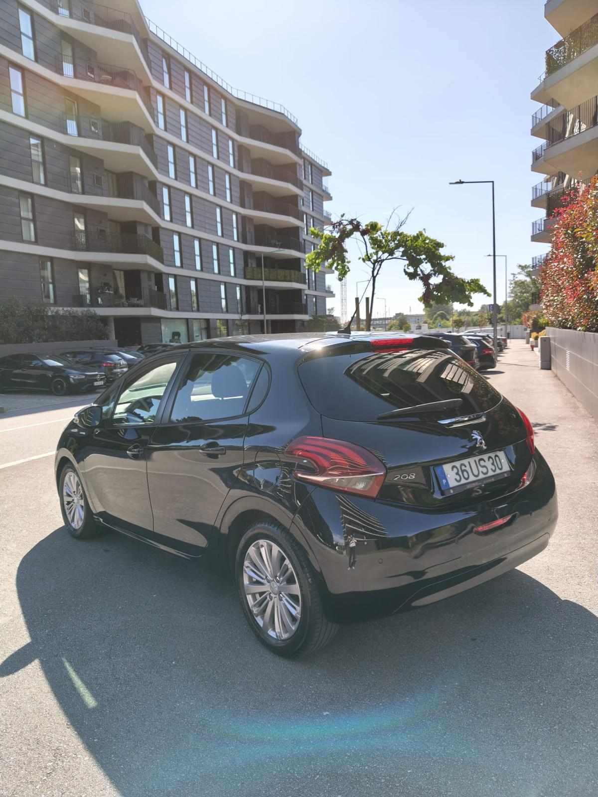 peugeot-208-1-6-bluehdi-2018-diesel-1560cc