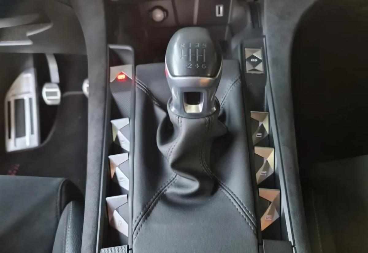 ds-ds-7-crossback-1-5-bluehdi-2019-diesel-1499cc