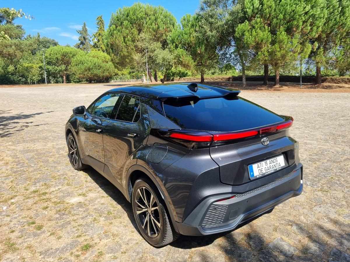 toyota-c-hr-2-0-phev-2025-gasolina-1987cc