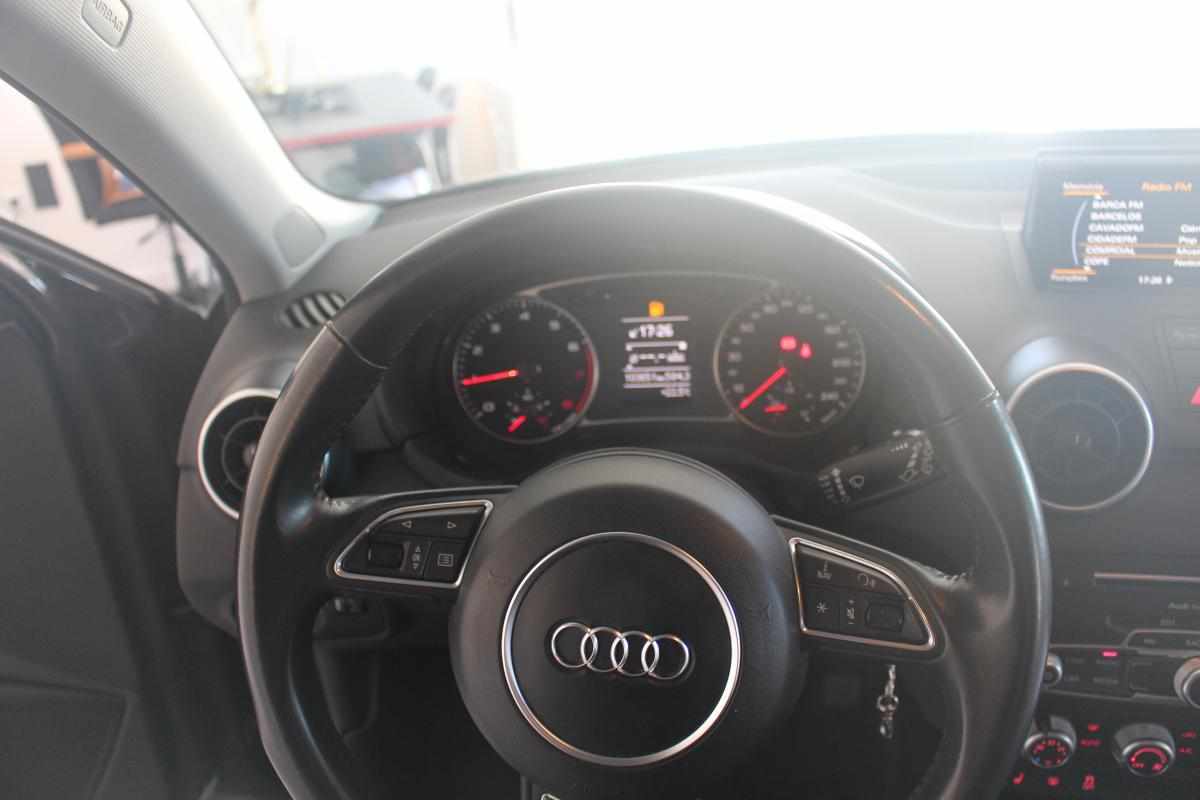 audi-a1-1-0-tfsi-2016-gasolina-999cc