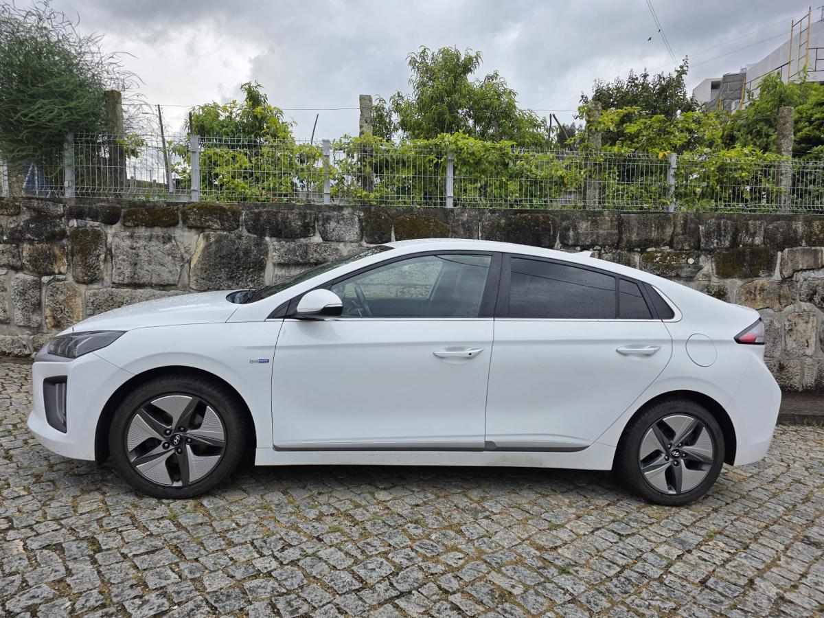 hyundai-ioniq-1-6-hybrid-2020-gasolina-1591cc