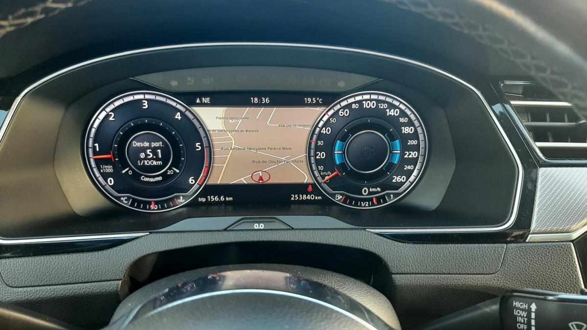 volkswagen-passat-2-0-tdi-bluemotion-2015-diesel-1968cc