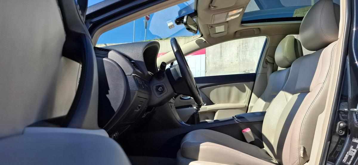 toyota-avensis-2-2-d-4d-d-cat-2009-diesel-2231cc