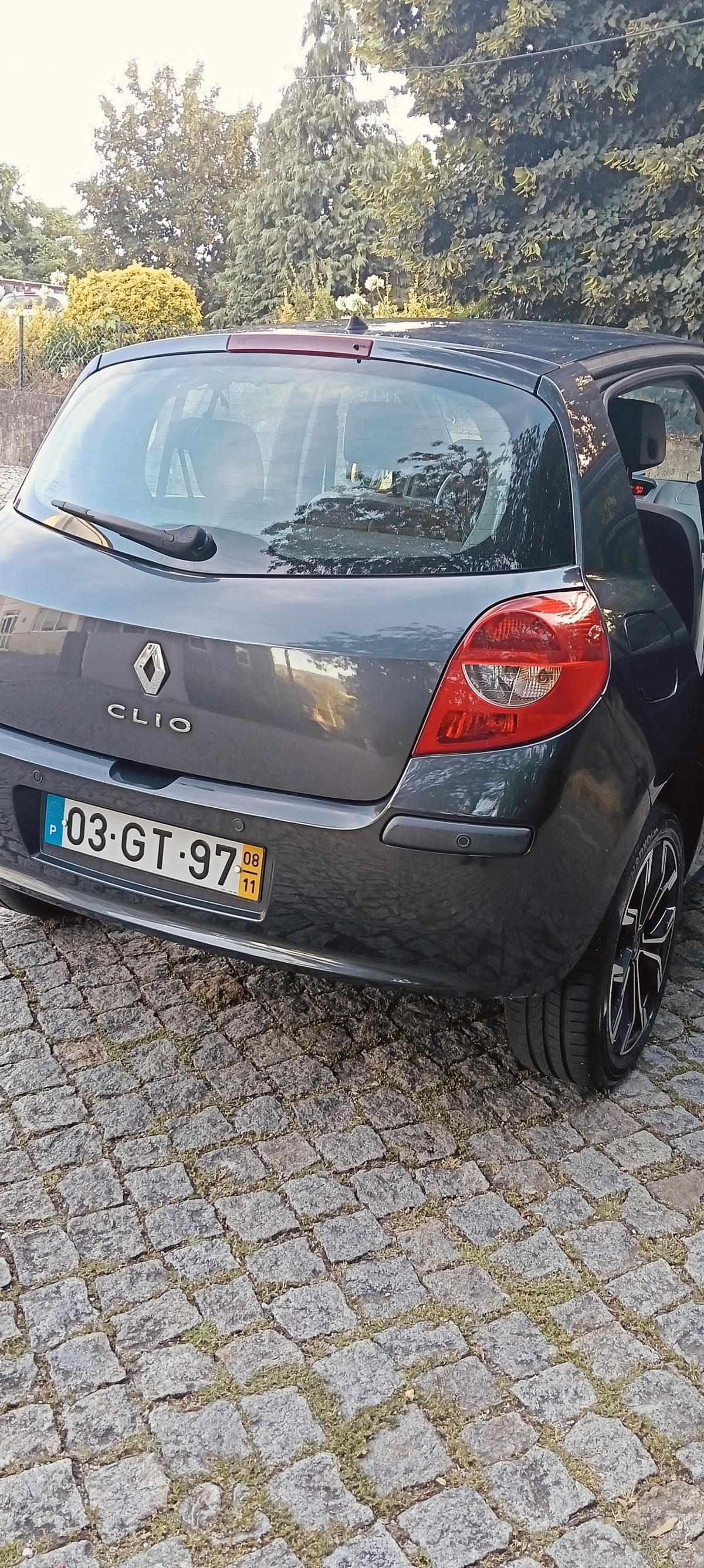 renault-clio-1-2-16v-2008-gasolina-1149cc