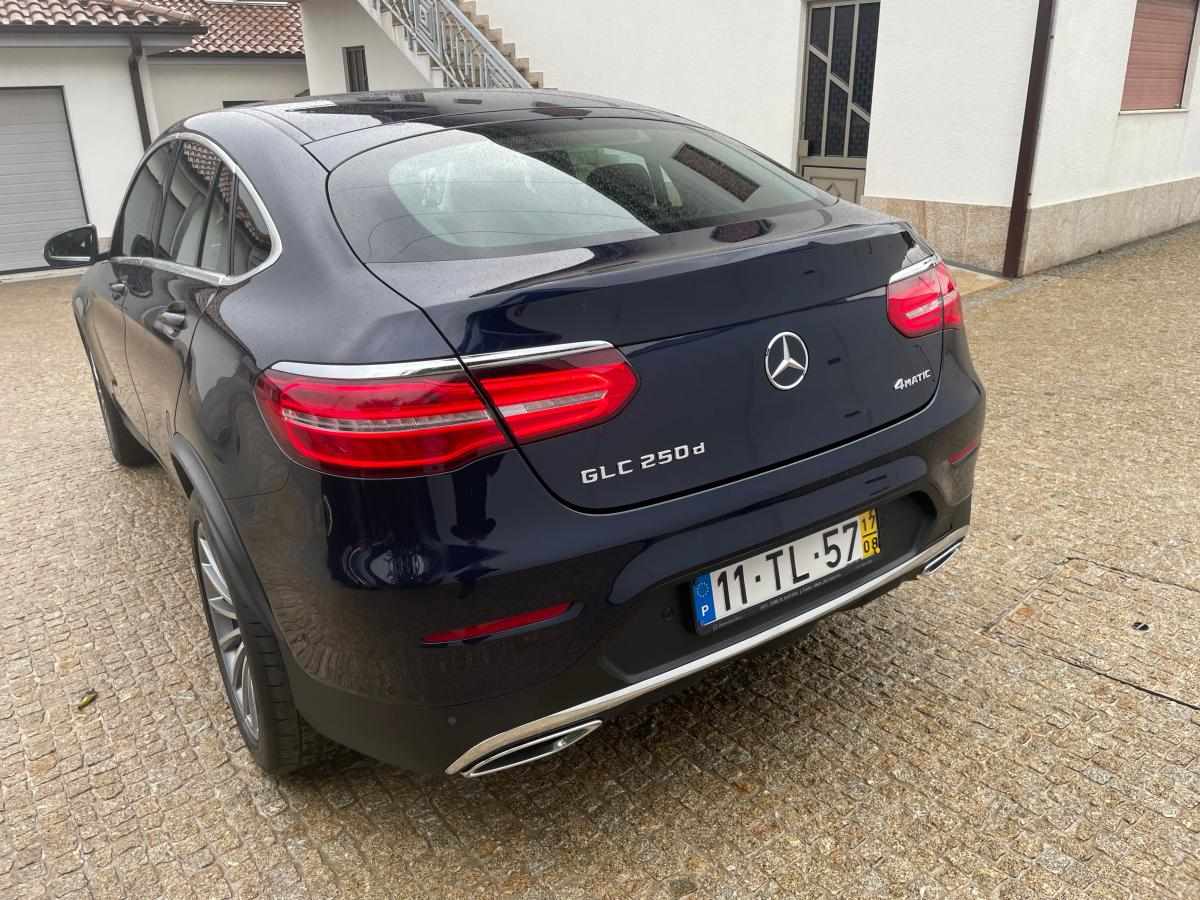 mercedes-benz-glc-250-d-4matic-2017-diesel-2143cc
