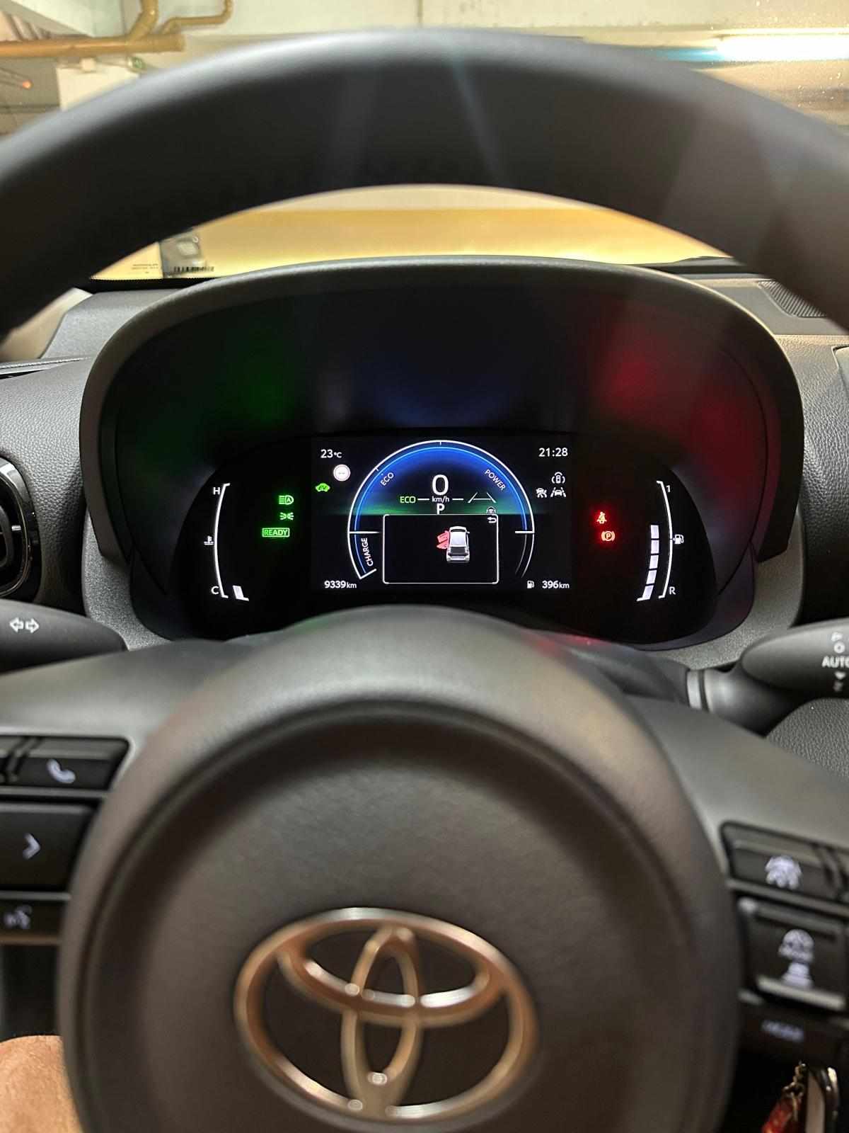 toyota-yaris-1-5-full-hybrid-2025-gasolina-1490cc