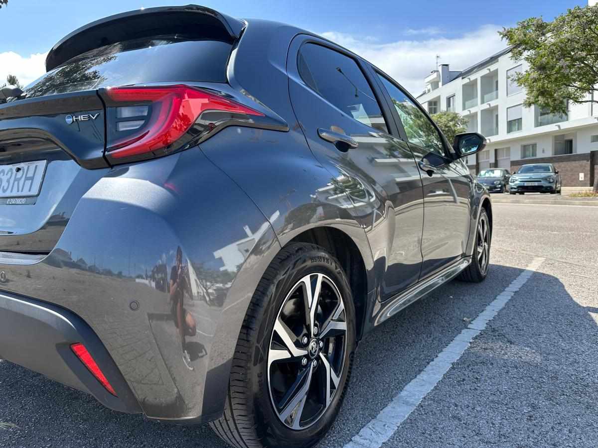 toyota-yaris-1-5-full-hybrid-2025-gasolina-1490cc