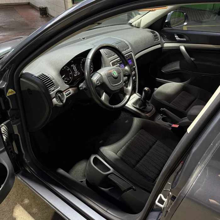 skoda-octavia-1-2-tsi-2010-gasolina-1197cc