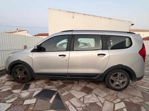 dacia-lodgy-1-5-109cv-2018-diesel-1461cc