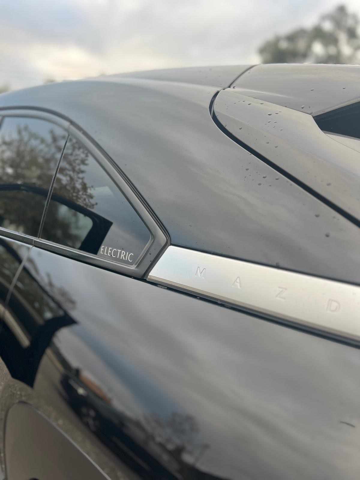 mazda-mx-30-35-5-kwh-e-skyactiv-2020-eletrico