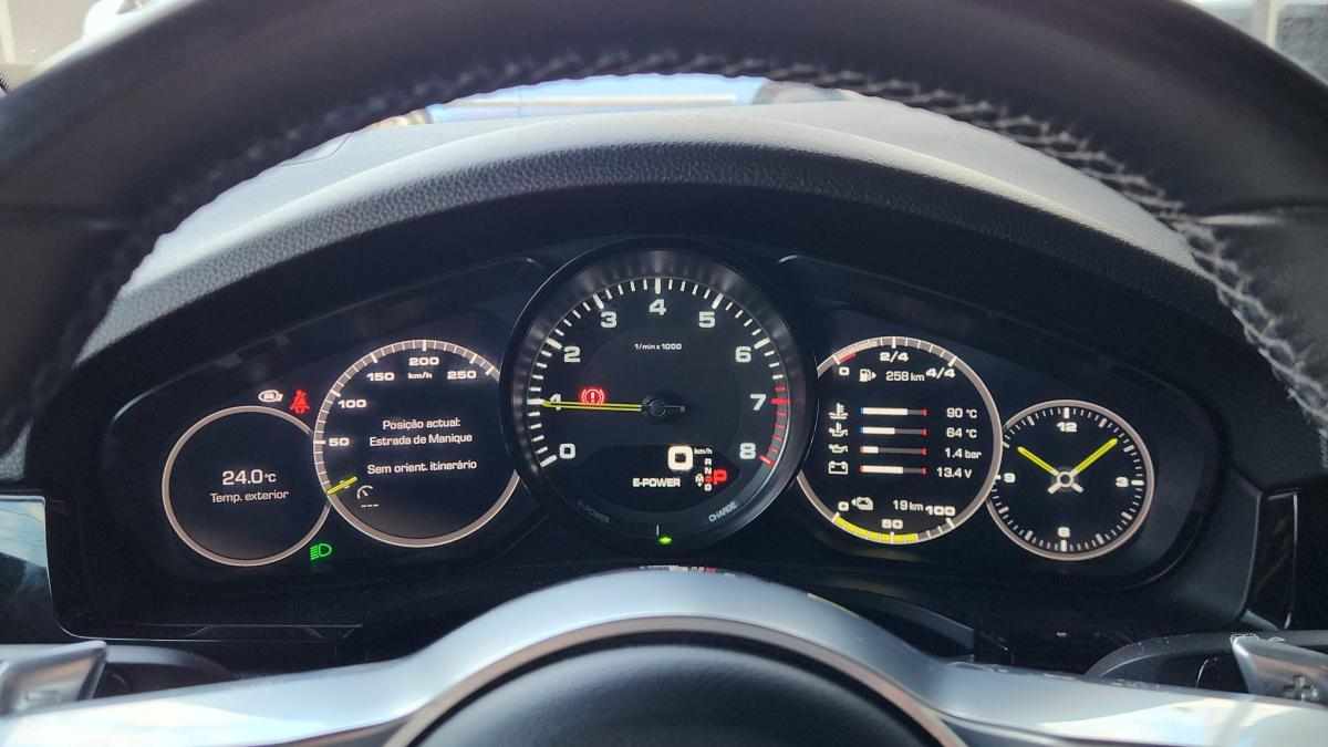porsche-cayenne-3-0-s-e-hybrid-2018-gasolina-2995cc
