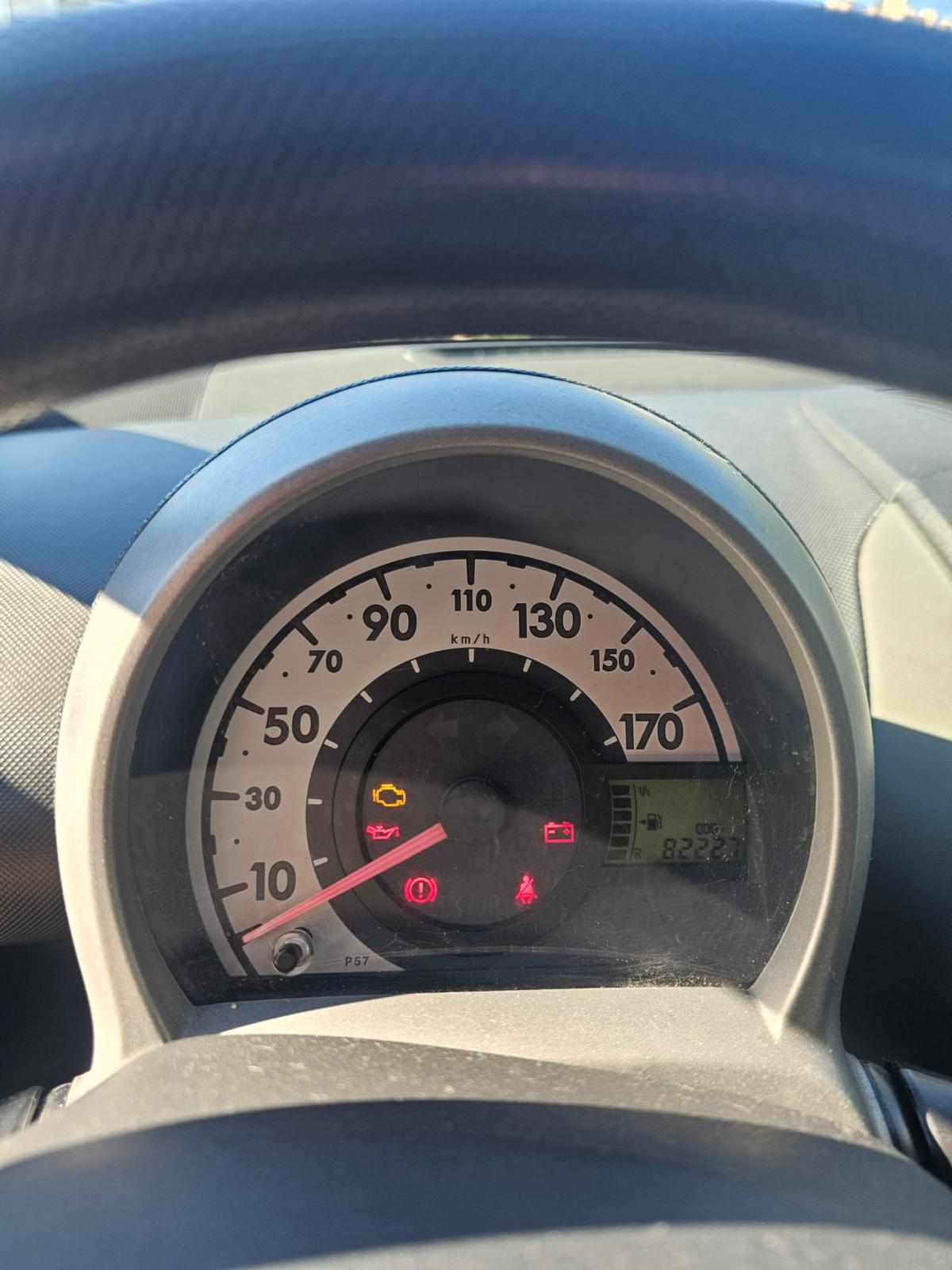 toyota-aygo-1-0-vvt-i-2009-gasolina-998cc