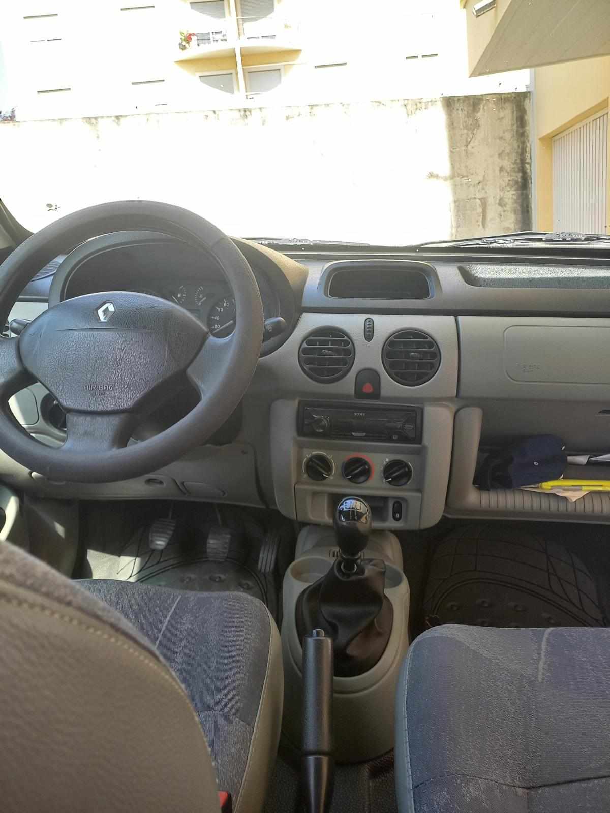 renault-kangoo-1-5-dci-2004-diesel-1461cc