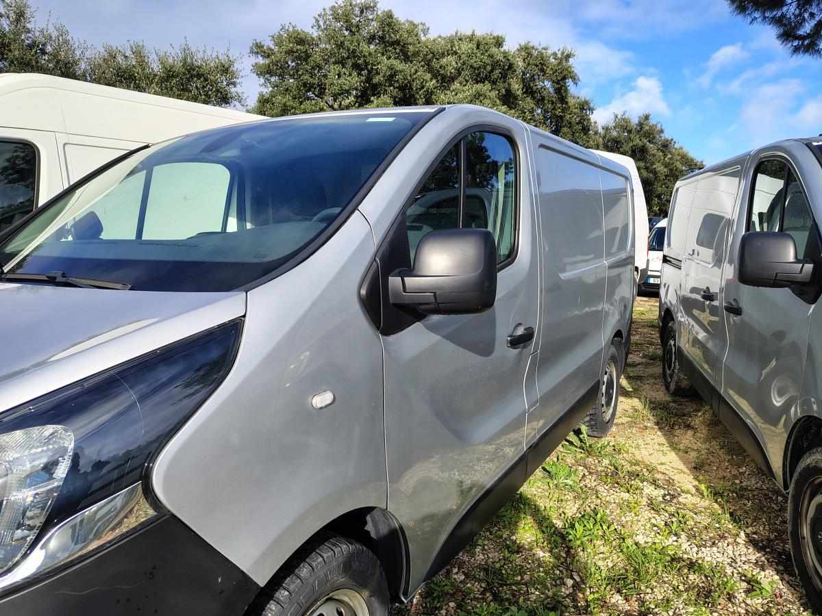 opel-vivaro-1-6-125cv-2019-diesel-1598cc