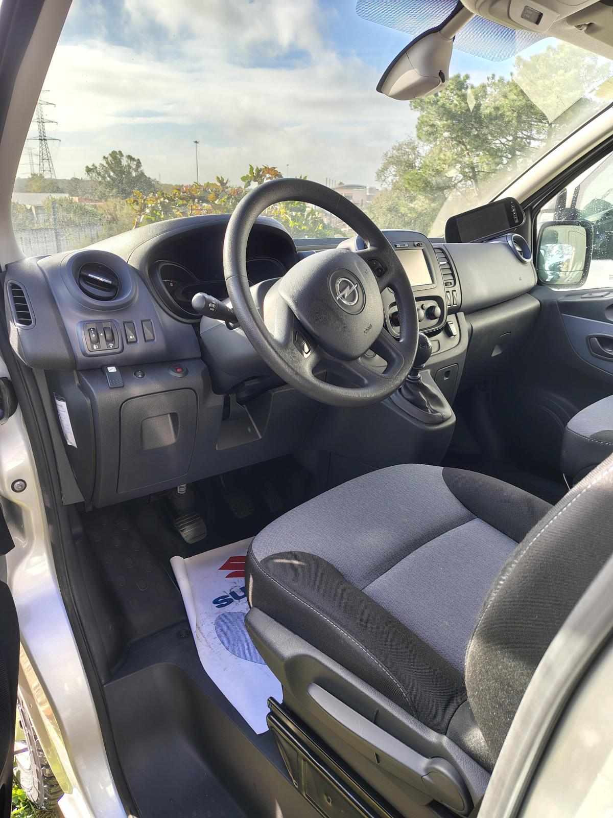 opel-vivaro-1-6-125cv-2019-diesel-1598cc