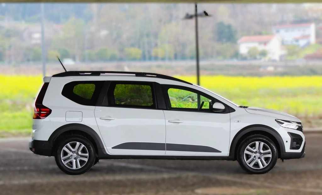 dacia-jogger-1-0-tce-2023-gasolina-999cc