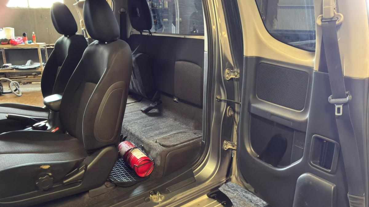 mitsubishi-l200-2-4-di-d-4wd-2016-diesel-2442cc